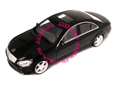 Модель автомобиля Mercedes S63 AMG 1:43, черная, Rastar [37100/40900s63b] Модель автомобиля Mercedes S63 AMG 1:43, черная, Rastar [40900s63b]