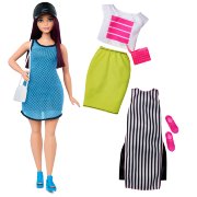 Кукла Барби с дополнительными нарядами, пышная (Curvy), из серии 'Мода' (Fashionistas), Barbie, Mattel [DTF01]