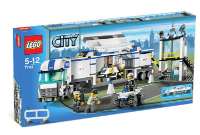 Конструктор &quot;Полицейский автомобиль для слежения&quot;, серия Lego City [7743] Конструктор "Полицейский автомобиль для слежения", серия Lego City [7743]