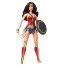 Шарнирная кукла 'Чудо-женщина' (Barbie Wonder Woman), из серии 'Justice League', коллекционная, Barbie Signature, Mattel [DYX57] - Шарнирная кукла 'Чудо-женщина' (Barbie Wonder Woman), из серии 'Justice League', коллекционная, Barbie Signature, Mattel [DYX57]