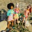 Набор одежды для Барби, из серии 'Roxy', Barbie [GRD60] - Набор одежды для Барби, из серии 'Roxy', Barbie [GRD60]
Платиновый Andra Андер блонд Блондинка look c короткими волосами лук лукс люкс безграничные движения
Кукла HCB78 Коллекционная шарнирная кукла 'Блондинка с короткой стрижкой' 'Barbie Looks 2021 Black