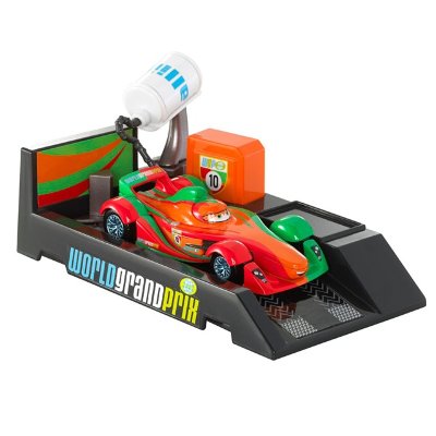 Набор с пусковым устройством и машинкой Rip Clutchgoneski, из серии 'Тачки-2', Mattel [W8655] Набор с пусковым устройством и машинкой Rip Clutchgoneski, из серии 'Тачки-2', Mattel [W8655]