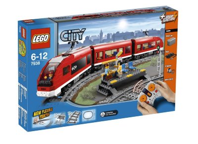 Конструктор &#039;Пассажирский поезд&#039;, моторизованный, из серии &#039;Железная дорога&#039;, Lego City [7938] Конструктор 'Пассажирский поезд', моторизованный, из серии 'Железная дорога', Lego City [7938]