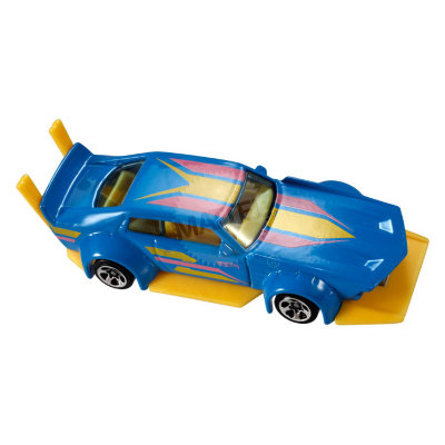 Коллекционная модель автомобиля Mad Manga - HW City 2013, желто-голубая, Mattel [X1679] Коллекционная модель автомобиля Mad Manga - HW City 2013, желто-голубая, Mattel [Х1679]