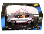 Модель автомобиля Audi TT, серебристая, в пластмассовой коробке, 1:43, Cararama [143PND-02]