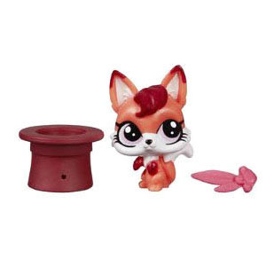Игрушка 'Петшоп из мешка - лисёнок в шляпе', серия 3/14, Littlest Pet Shop, Hasbro [A8240-3714] Игрушка 'Петшоп из мешка - лисёнок в шляпе', серия 3/14, Littlest Pet Shop, Hasbro [A8240-3714]