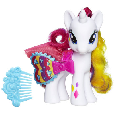 Игровой набор &#039;Модная и стильная&#039; с большой пони-единорожкой Rarity, My Little Pony [A5773] Игровой набор 'Модная и стильная' с большой пони-единорожкой Rarity, My Little Pony [A5773]