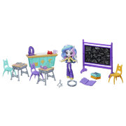 Игровой набор 'Школьный класс' с мини-куклой Principal Celestia, 12см, шарнирная, My Little Pony Equestria Girls Minis (Девушки Эквестрии), Hasbro [B9494]