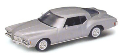 Модель автомобиля Buick Riviera GS 1971, серебристая, 1:43, Yat Ming [94252S] Модель автомобиля Buick Riviera GS 1971, серебристая, 1:43, Yat Ming [94252S]