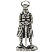 Фигурка литая 'Крестоносец с двуручным мечом в рогатом шлеме', 1:32, олово, 4.5 см, Амберкинг [TIN-01]