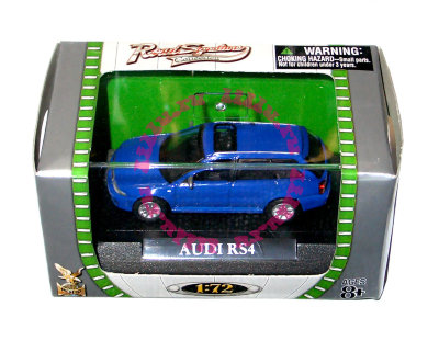 Модель автомобиля Audi RS4 1:72, синяя, в пластмассовой коробке, Yat Ming [73000-32] Модель автомобиля Audi RS4 1:72, синяя, в пластмассовой коробке, Yat Ming [73000-32]