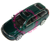 Модель автомобиля Volvo XC90, зеленый металлик, 1:43, серия 'Street Fire', Bburago [18-30000-19]
