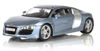 Модель автомобиля Audi R8, голубой металлик, 1:24, Maisto [31281] Модель автомобиля Audi R8, голубой металлик, 1:24, Maisto [31281]