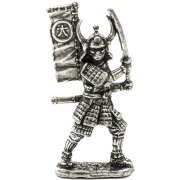 Фигурка литая 'Самурай с флагом и мечом наизготовку', 1:32, олово, 4.5 см, Амберкинг [TIN-03]