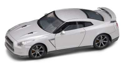 Модель автомобиля Nissan GT-R (R35) 2009, серебристая, 1:43, серия Премиум в пластмассовой коробке, Yat Ming [43203S] Модель автомобиля Nissan GT-R (R35) 2009, серебристая, 1:43, серия Премиум в пластмассовой коробке, Yat Ming [43203S]