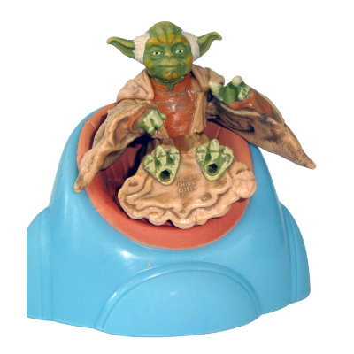 Фигурка 'Yoda и кресло советника джедаев', 10 см, из серии 'Star Wars. Episode I' (Звездные войны. Эпизод 1), Hasbro [84086] Фигурка 'Yoda и кресло советника джедаев', 10 см, из серии 'Star Wars. Episode I' (Звездные войны. Эпизод 1), Hasbro [84086]