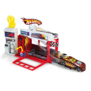 Игровой набор 'Гоночная пожарная станция' (Raceway Fire Station), HW City, Hot Wheels, Mattel [BGT81]