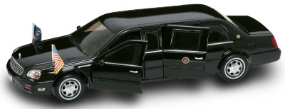Модель автомобиля Cadillac DeVille Presidential Limo 2001, 1:24, &#039;Президентская&#039; серия, Yat Ming [24018] Модель автомобиля Cadillac DeVille Presidential Limo 2001, 1:24, 'Президентская' серия, Yat Ming [24018]