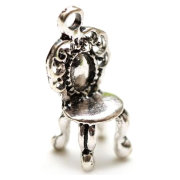 Кукольная миниатюра 'Игрушечный стульчик барокко', серебро, 1:6-1:12, ScrapBerry's [SCB250122838]
