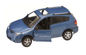 Модель автомобиля Pontiac Vibe GT 2003, 1:24, синий металлик, Yat Ming [24204B] Модель автомобиля Pontiac Vibe GT 2003, 1:24, синий металлик, Yat Ming [24204B]