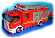 Игровой набор 'Пожарный автомобиль с катером' 1:72 из серии Junior Rescue, Cararama [812]