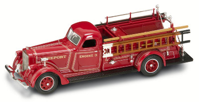 Модель пожарной машины 1939 American Lafrance B550RC, 1:43, в пластмассовой коробке, Yat Ming [43007] Модель пожарной машины 1939 American Lafrance B550RC, 1:43, в пластмассовой коробке, Yat Ming [43007]