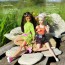 Набор одежды для Барби, из серии 'Мода', Barbie [GRC92] - Набор одежды для Барби, из серии 'Мода', Barbie [GRC92]
Кукла HCB78 Коллекционная шарнирная кукла 'Блондинка с короткой стрижкой' 'Barbie Looks 2021 Black Label 
Топ черн Юбка сереб длин Ботильоны черн 
Кукла HCB78

GRC92 Топ 
GRC92 Юбка
GRC92 Сумка-пояс
