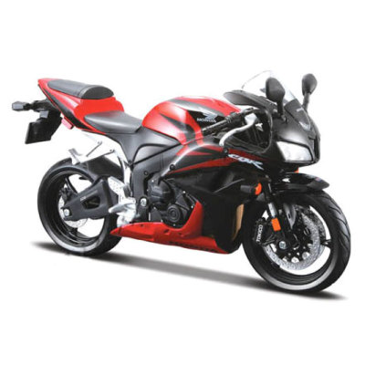 Модель мотоцикла Honda CBR 600RR, 1:12, черно-красная, Maisto [31101-17] Модель мотоцикла Honda CBR 600RR, 1:12, черно-красная, Maisto [31101-17]