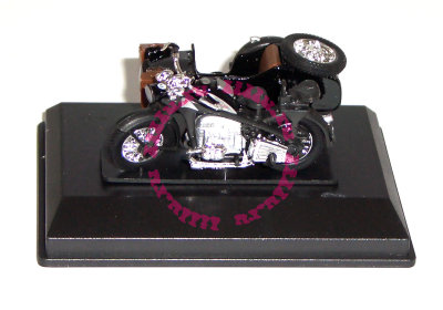 Модель мотоцикла с коляской Zundapp KS750, в пластмассовой коробке, 1:43, Cararama [245ND-2] Модель мотоцикла с коляской Zundapp KS750, в пластмассовой коробке, 1:43, Cararama [245ND-2]