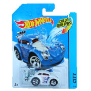 Модель автомобиля Volkswagen Beetle, изменяющая цвет: голубой-в-белый, из серии 'Color Shifters', Hot Wheels, Mattel [BHR59]