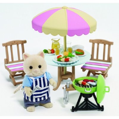 Игровой набор 'Барбекю в саду', Sylvanian Families [2239] Игровой набор 'Барбекю в саду', Sylvanian Families [2239]