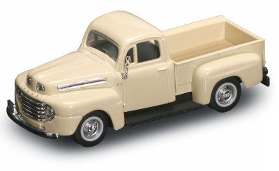 Модель автомобиля Ford F-1 Pick Up 1948, кремовая, 1:43, Yat Ming [94212С] Модель автомобиля Ford F-1 Pick Up 1948, кремовая, 1:43, Yat Ming [94212С]