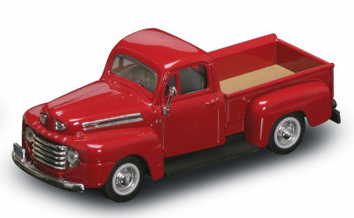 Модель автомобиля Ford F-1 Pick Up 1948, красная, 1:43, Yat Ming [94212R] Модель автомобиля Ford F-1 Pick Up 1948, красная, 1:43, Yat Ming [94212R]