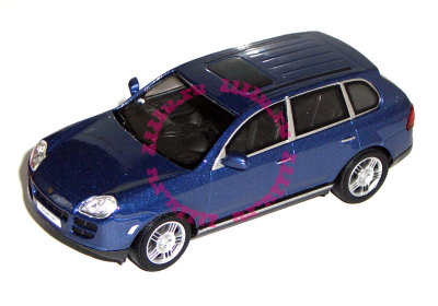 Модель автомобиля Porsche Cayenne, 1:43, Cararama [250BD-10] Модель автомобиля Porsche Cayenne, 1:43, Cararama [250BD-10]