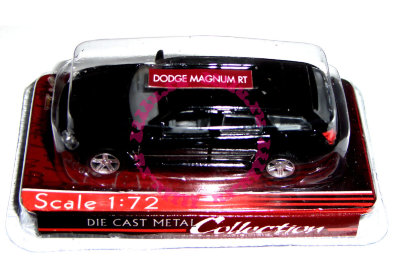 Модель автомобиля Dodge Magnum RT 1:72, черная, Yat Ming [72000-33] Модель автомобиля Dodge Magnum RT 1:72, черная, Yat Ming [72000-33]
