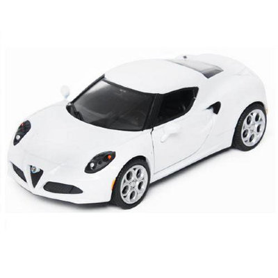 Модель автомобиля Alfa Romeo 4C, белая, 1:24, Motor Max [79320] Модель автомобиля Alfa Romeo 4C, белая, 1:24, Motor Max [79320]