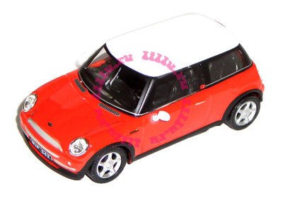 Модель автомобиля Mini Cooper, 1:43, Cararama [143BD-01r] Модель автомобиля Mini Cooper, 1:43, Cararama [143BD-01r]