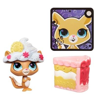 Игровой набор 'Бурундук в куске торта', Sweetest Littlest Pet Shop [A1348] Игровой набор 'Бурундук в куске торта', Sweetest Littlest Pet Shop [A1348]