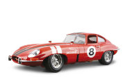 Сборная модель автомобиля Jaguar ''E'' Coupe (1961) 1:18, BBurago [18-15024]