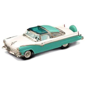 Модель автомобиля Ford Crown Victoria 1955, бело-зеленая, 1:43, Yat Ming [94202G] Модель автомобиля Ford Crown Victoria 1955, бело-зеленая, 1:43, Yat Ming [94202G]