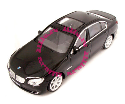 Модель автомобиля BMW 750 Li 1:43, черная, Rastar [40800Lib] Модель автомобиля BMW 750 Li 1:43, черная, Rastar [40800Lib]