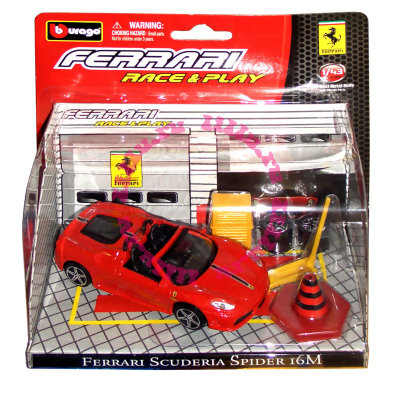 Игровой набор с Ferrari Scuderia Spider 16M, 1:43, серия &#039;Гараж&#039;, Bburago [18-31100-10] Игровой набор с Ferrari Scuderia Spider, 1:43, серия 'Гараж', Bburago [18-31100-10]
