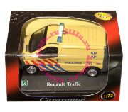 Модель автомобиля скорой помощи Renault Trafic 1:72, Cararama [171XND-10]