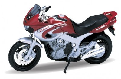 Модель мотоцикла Yamaha TDM850, 1:18, красная, Welly [12155PW] Модель мотоцикла Yamaha TDM850, 1:18, красная, Welly [12155PW]